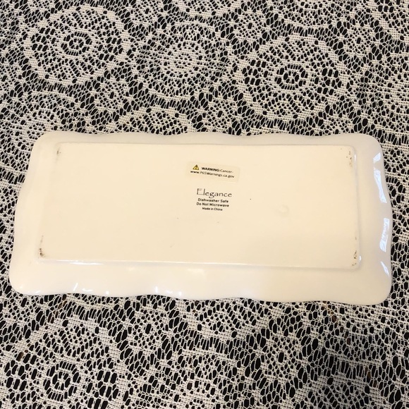 Elegance Trinket Serving Dish Tray with Gold Trim and Hearts NWOT - Picture 6 of 6